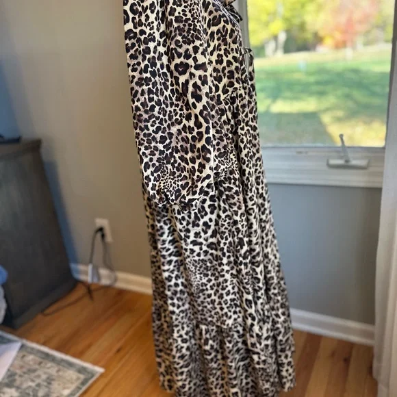 JODIFL gorgeous Bow Midi Dress Leopard Small~NWOT’S - Picture 5 of 12